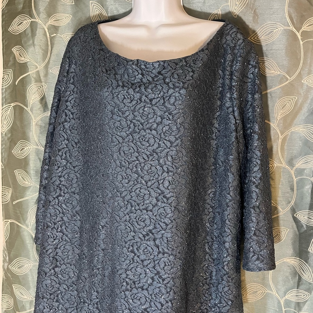 Oleg Cassini formal top.asymmetrical. Sz 20W Teal Blue shimmery
